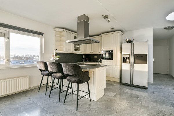 Medium property photo - Henegouwenstraat 122, 1066 DH Amsterdam